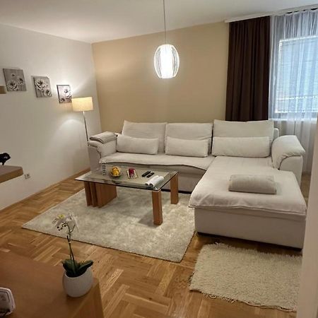 Perla Stan Breka Apartment Sarajevo Bagian luar foto